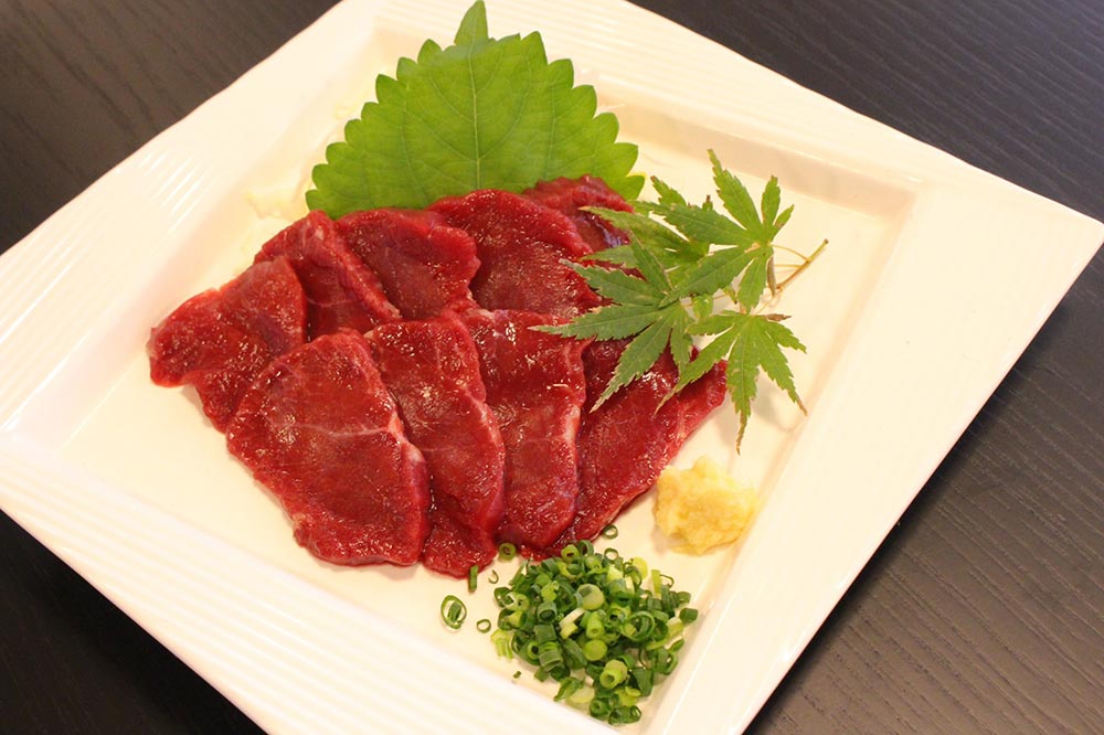 馬刺し